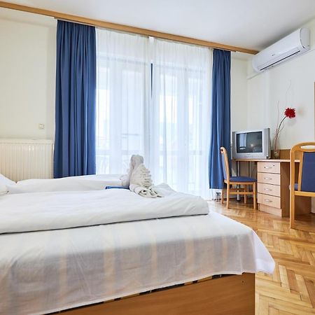 Hotel Nimrod Vendeghaz Hajdúszoboszló Exterior foto